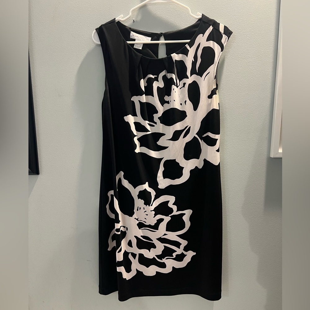 Studio London Times black and white dress. Size 12
